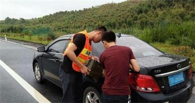 东乡族永福道路救援